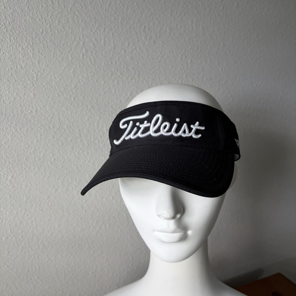 Titleist Pro V1 FJ Golf Visor Hat Black Size One, adjustable in back, sports